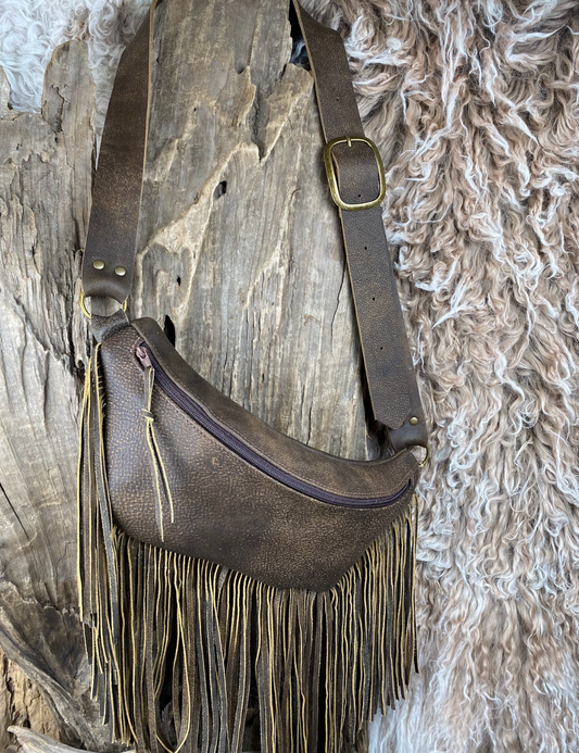 SunsetRidge Bumbag with Fringe Brown