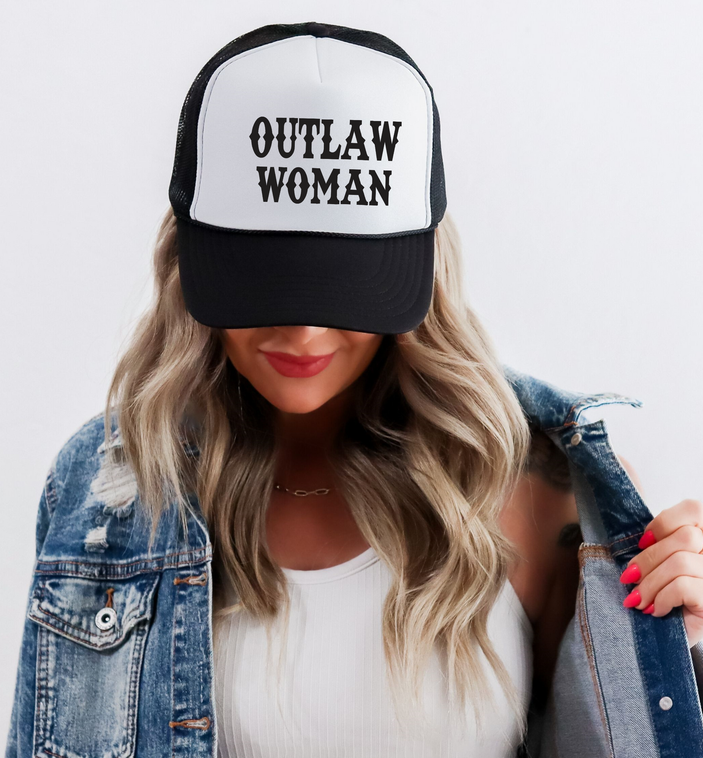 Outlaw Woman TRUCKER CAP BLKWHT