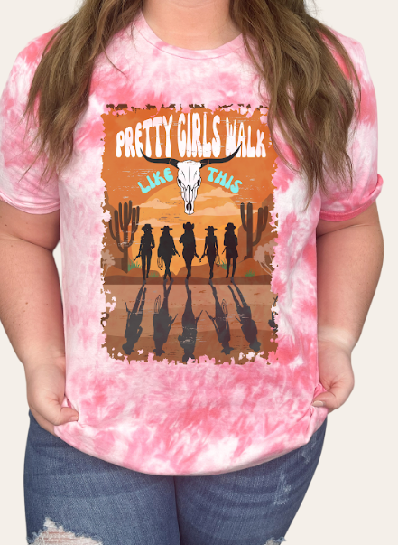 GRAPHIC TEE 373CS Pretty Girls Walk Like This